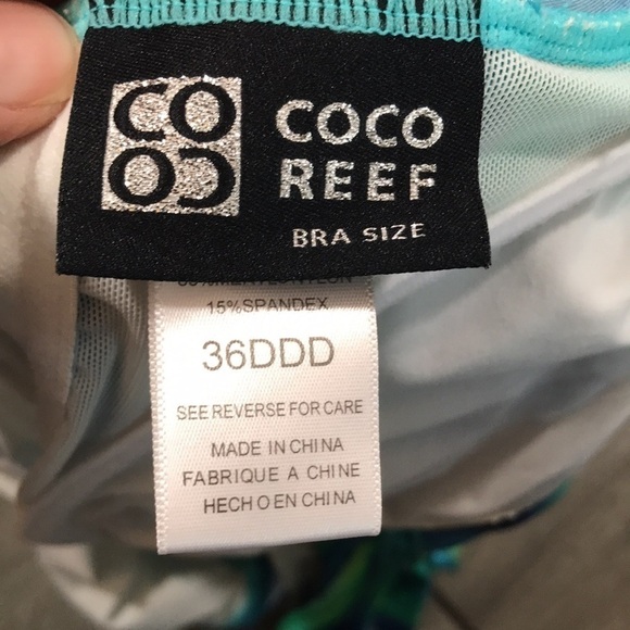 COCO REEF 36DDD Water Color Waves 1-Piece Adjustable Strap Swimsuit - Picture 9 of 10